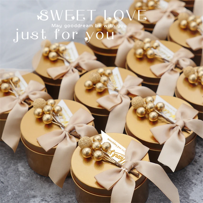 

30pcs/lot Ins hot sell Candy Box Wedding box creative married Christening Birthday Round chocolate iron box Golded Gift Bags