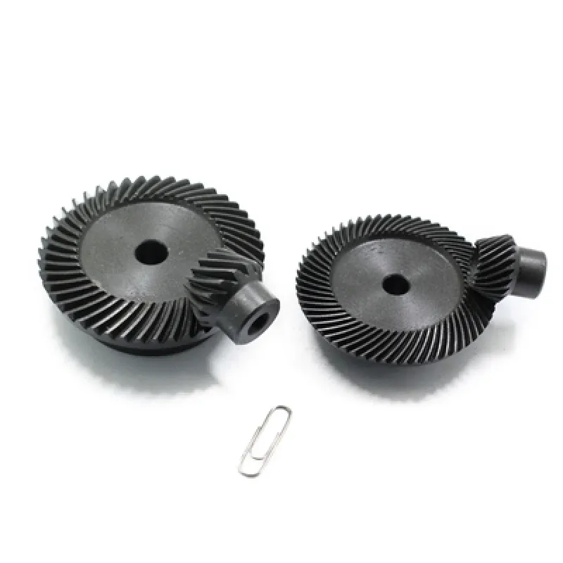 Spiral bevel gear standard inner hole spot factory direct sale 1 die 1.5 die 2 die 45 steel tooth surface quenched black