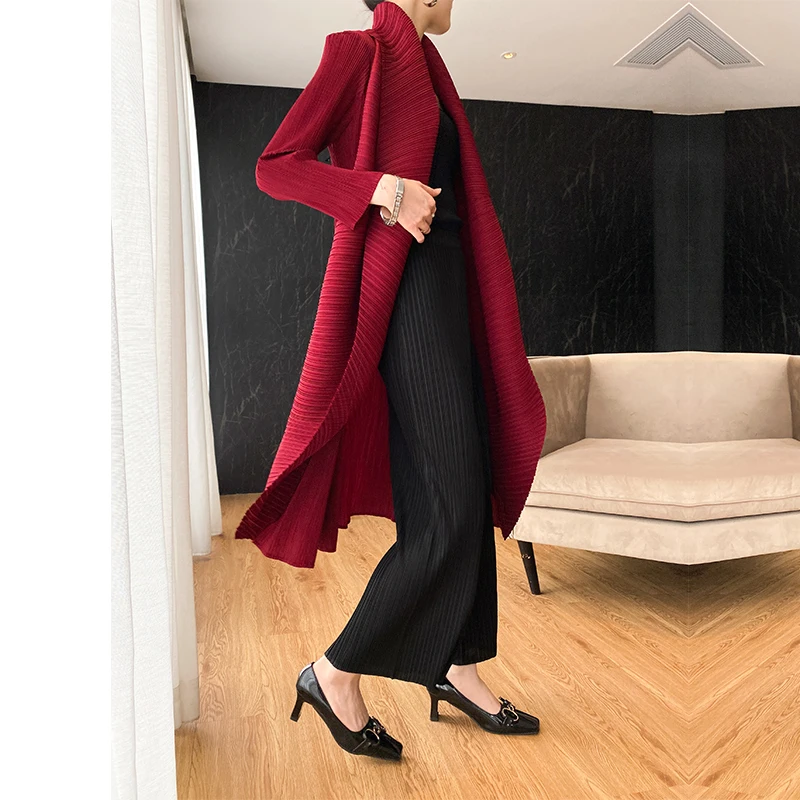 Imagem -05 - Outono Nova Lapela de Manga Comprida Blusão Jaqueta Miyak Fold Moda Solta Tamanho Grande Mid-length Cor Sólida Trench Coat 2023