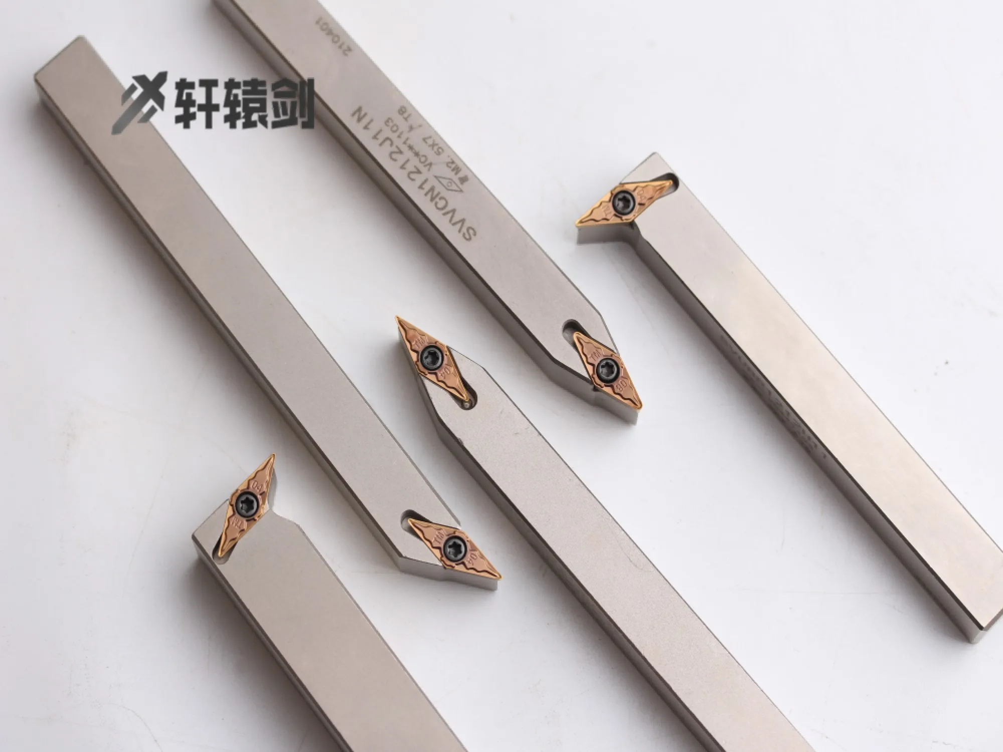 Lathe Tools CNC Machine SVJCR SVUBR SVVBN External Turning Tool Holder For Carbide Turning Insert VBGT white Without Blade