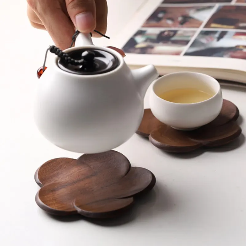 Solid Wood Coaster Cup Mat Flower Petal Heat Resistant Drink Mat Natural Peach Wood Kungfu Tea Cup Pad Non-slip Insulation Mat