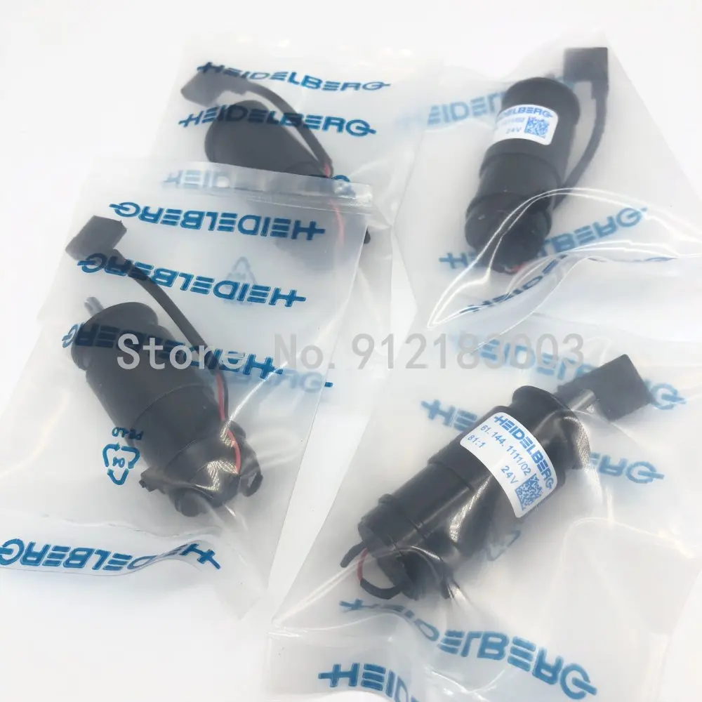 

4 Picec / Lot Best Quality Heidelberg 61.144.1111 GEARED MOTOR PRINTING MACHINE PARTS XL105 CX102 CD102 SM102 CD74