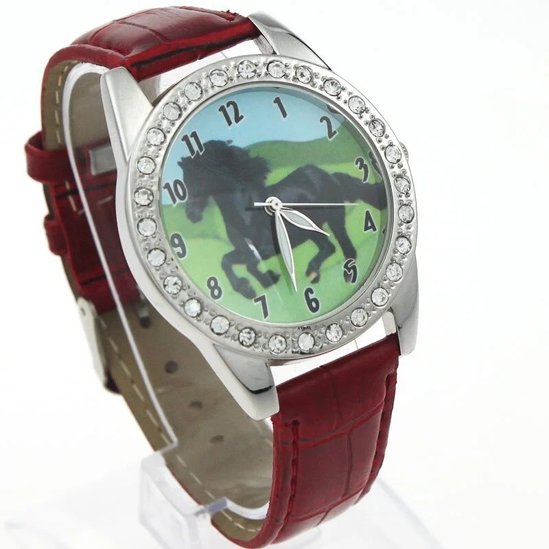 เด็กนาฬิกาแฟชั่นนาฬิกาข้อมือหนังควอตซ์ชายหญิงนาฬิกาการ์ตูนนาฬิกา Horse Dial