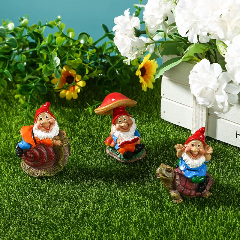 Creative 1pcs Mini Gnome Snail Funny Resin Dwarfs Statue Cute DIY Bonsai Decoration For Desk Garden Sculpture Decor Dropshipping