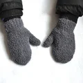 gris oscuro (1-4 años)