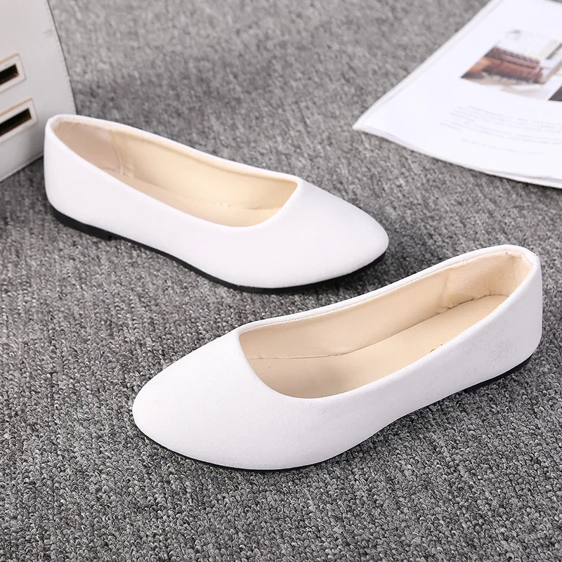 2022 Spring Autumn Women Shoes Flock Flats Comfortable Flat Shoes Women Flats Loafers Shallow Slip on Shoes Red Black Plus Size