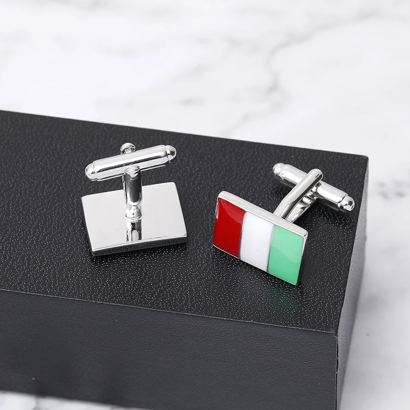 أزرار أكمام بتصميم العلم الإيطالي الرجالي ، أزرار أكمام مربعة باللونين الأحمر والأبيض والأخضر للرجال ، إكسسوارات حفلات العمل