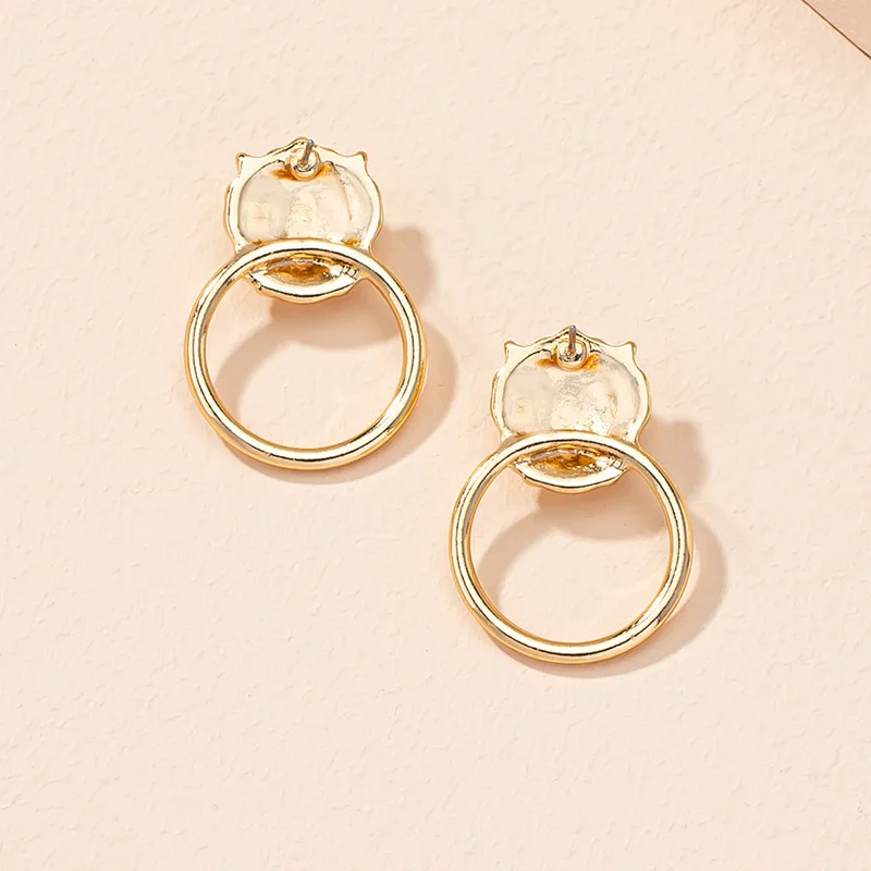 2021 New Temperament Cool Style Lion Circle Stud Earring for Girl