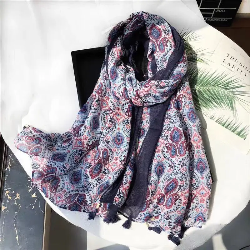 

2020 fashion ladies Spring floral print viscose paisley scarf bandana,bohemian hair tassel scarf wrap hijab shawl beach cape