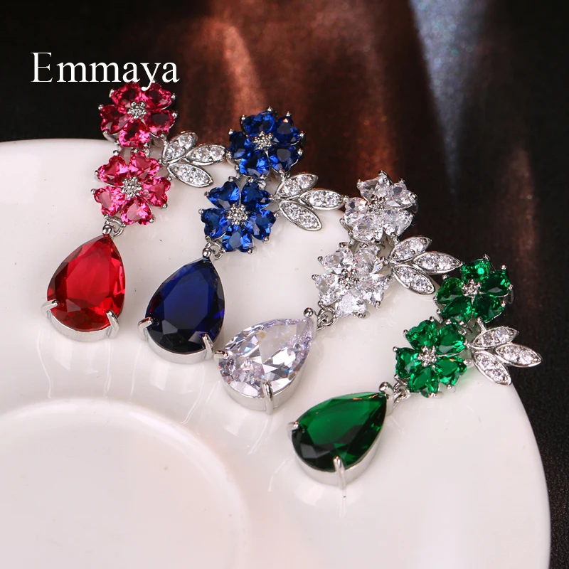 Emmaya New Fashion CZ Earring Dazzling Flower Modelling Symmetrical Style Four Color Choice For Female Elegant Jewelry In Party