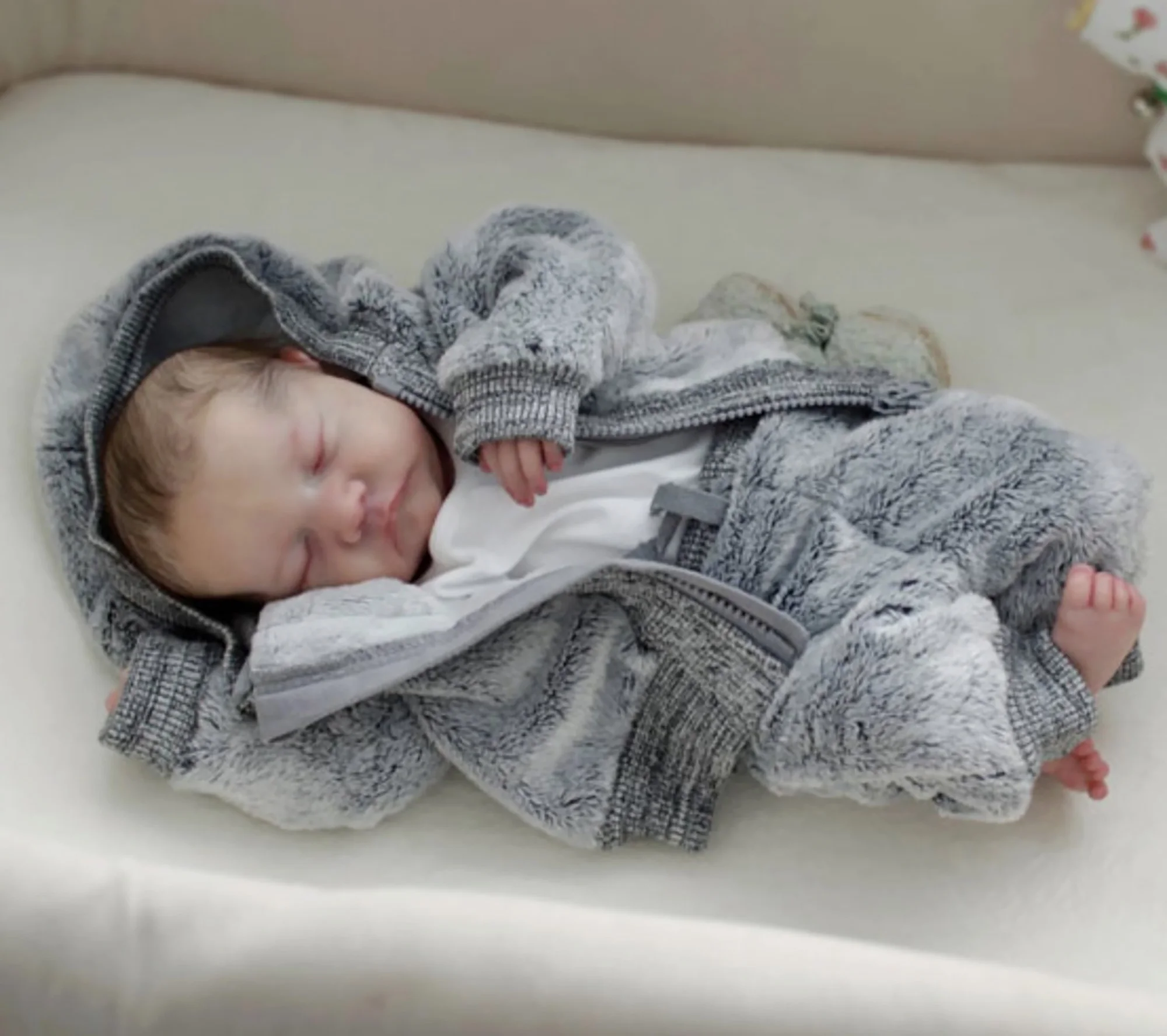 18Inch Reborn Doll Kits Levi Door Bonnie Bruin Met Doek Body Unpainted Onderdelen Diy Blank Accessoires De Boneca Acessórios