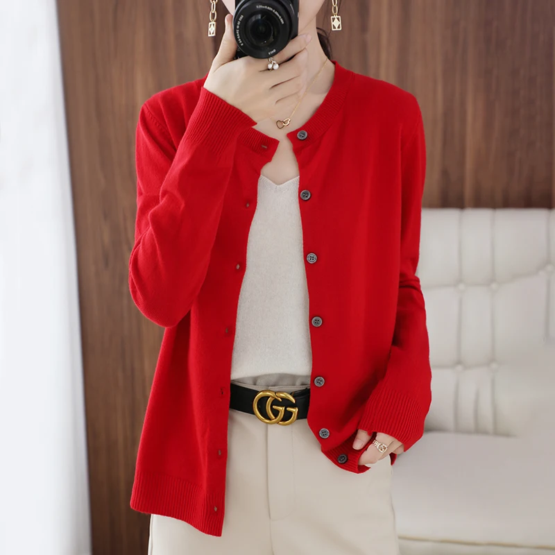 2022 Spring And Autumn New Hot Sale Women's Round Neck Knit Cardigan Short Jacket Pure Color Simple And Exquisite Small Cardigan