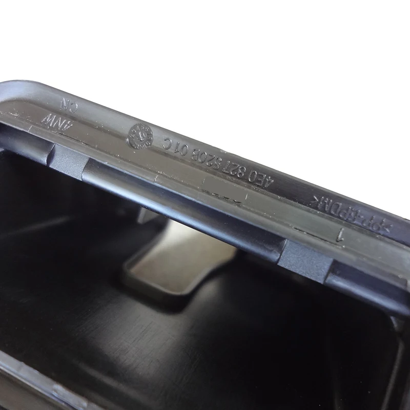 4E0827520B 01C for Audi A4 B6 B7 B8 A5 A6 C5 C6 A8 Automobile trunk lock protective cover trunk lock protective cover