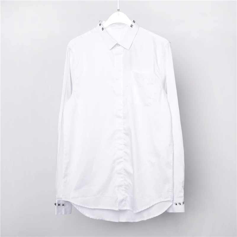 

Rivet Metal long-sleeved slim white shirt undershirt top hairdresser men's wear