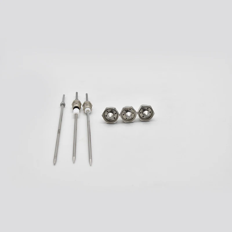 W-101 Spray Gun Nozzle kit 1.0/1.3/1.5/1.8mm Nozzle Needle and Nozzle Cap W101 HVLP Gravity feed Paint Nozzle Air Spray Gun par