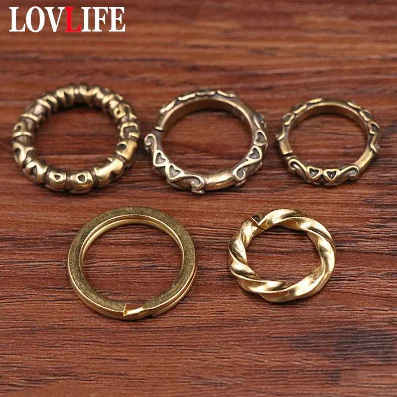 Vintage Brass Letter Heart Pattern Flat Round Rings DIY Key Holder Accessories Copper Car Keychains Parts Men Keyrings Pendants