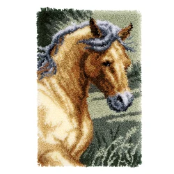 Tapestry Kits Latch Hook Rug Kits with Printed Horse Canvas Carpet Embroidery Latch Hook Rug Needlework Button Package DIY Rugs