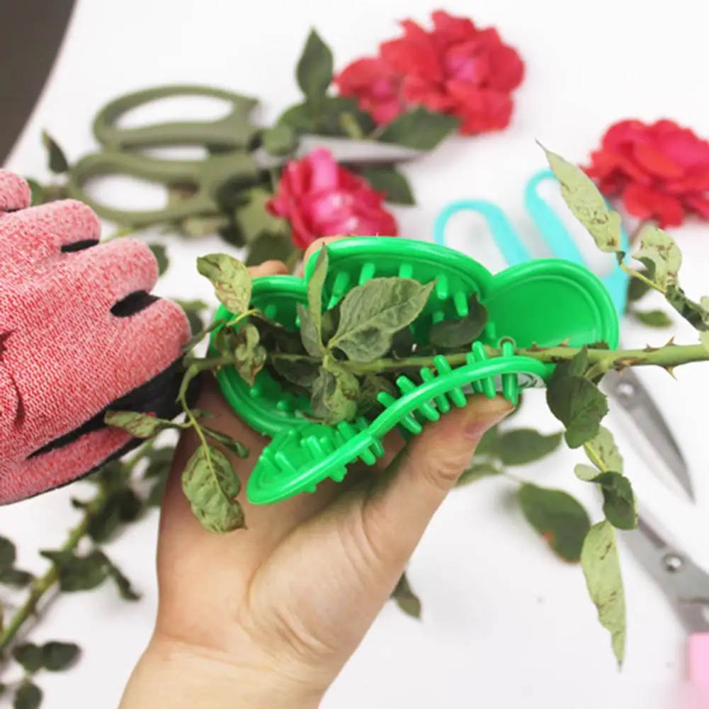 2pcs Plastic Rose Thorn Stem Leaf Stripper Pruning Flower Branches Rose Plier Garden Thorn Remover Tool