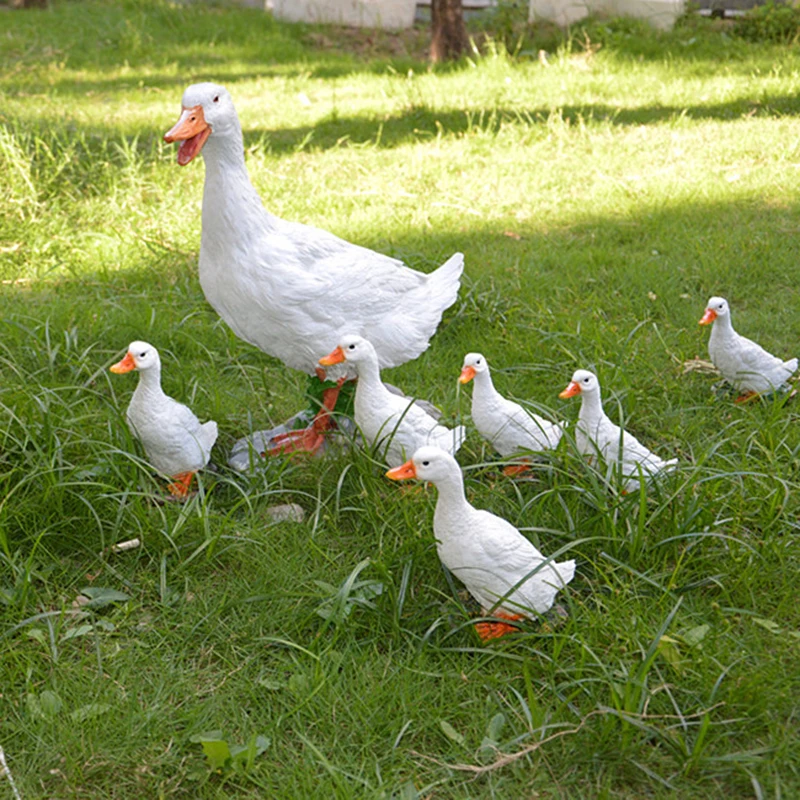 Cute Duck Resin Garden Statue Backyard Pond Ducks Decoration Bird Sculpture Indoor Outdoor Yard Decor Pond Lawn Ornament