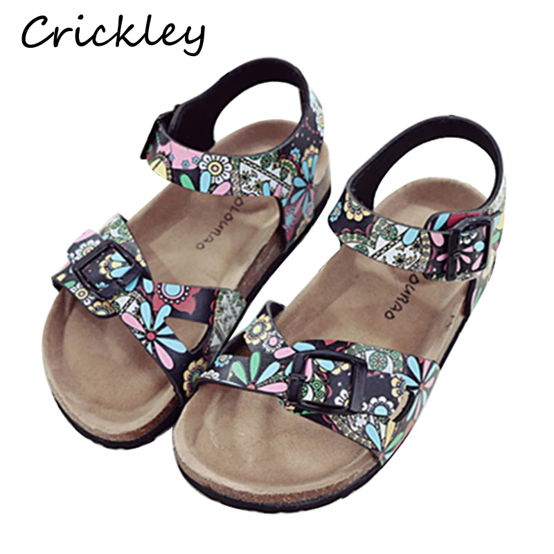 Sandalias de gladiador para niños y niñas, zapatos de playa con tiras estampadas de cuero PU, sandalias romanas de corcho suaves y cómodas, Verano