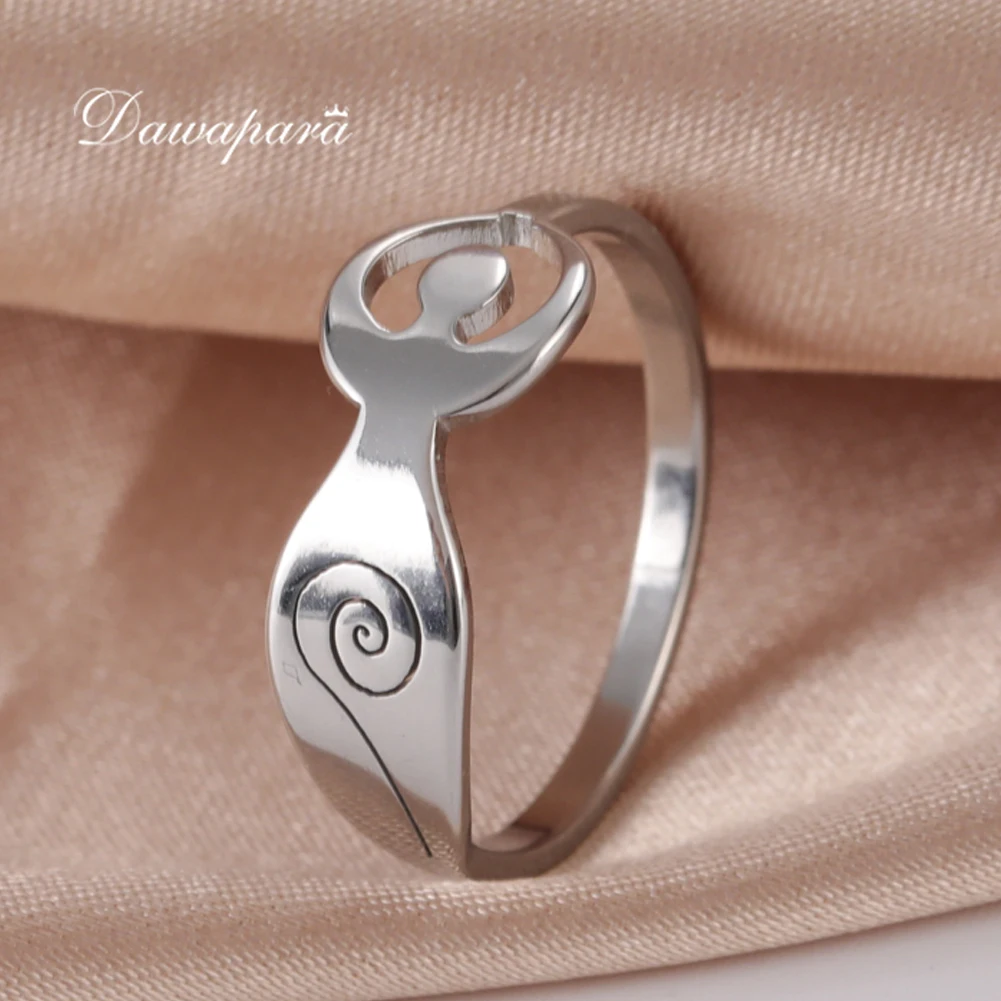 Dawapara Moon Wiccan Triple Moon Goddess Rings Fertility Amulet Pagan Goddess Mother Earth Stainless Steel Ring for Women