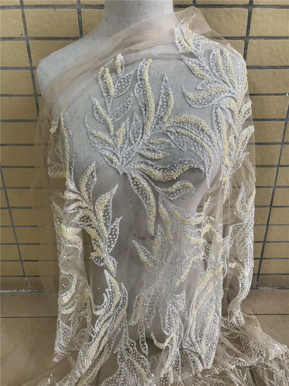 

New design S-668889 French laces wedding dress glitter tulle lace with beads friendly material good quality tulle laces