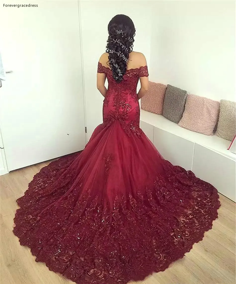 2019 Arab Dubai Merah Marun Putri Duyung Gaun Malam Appliques Selebriti Formal Liburan Memakai Prom Pesta Custom Made Plus Ukuran