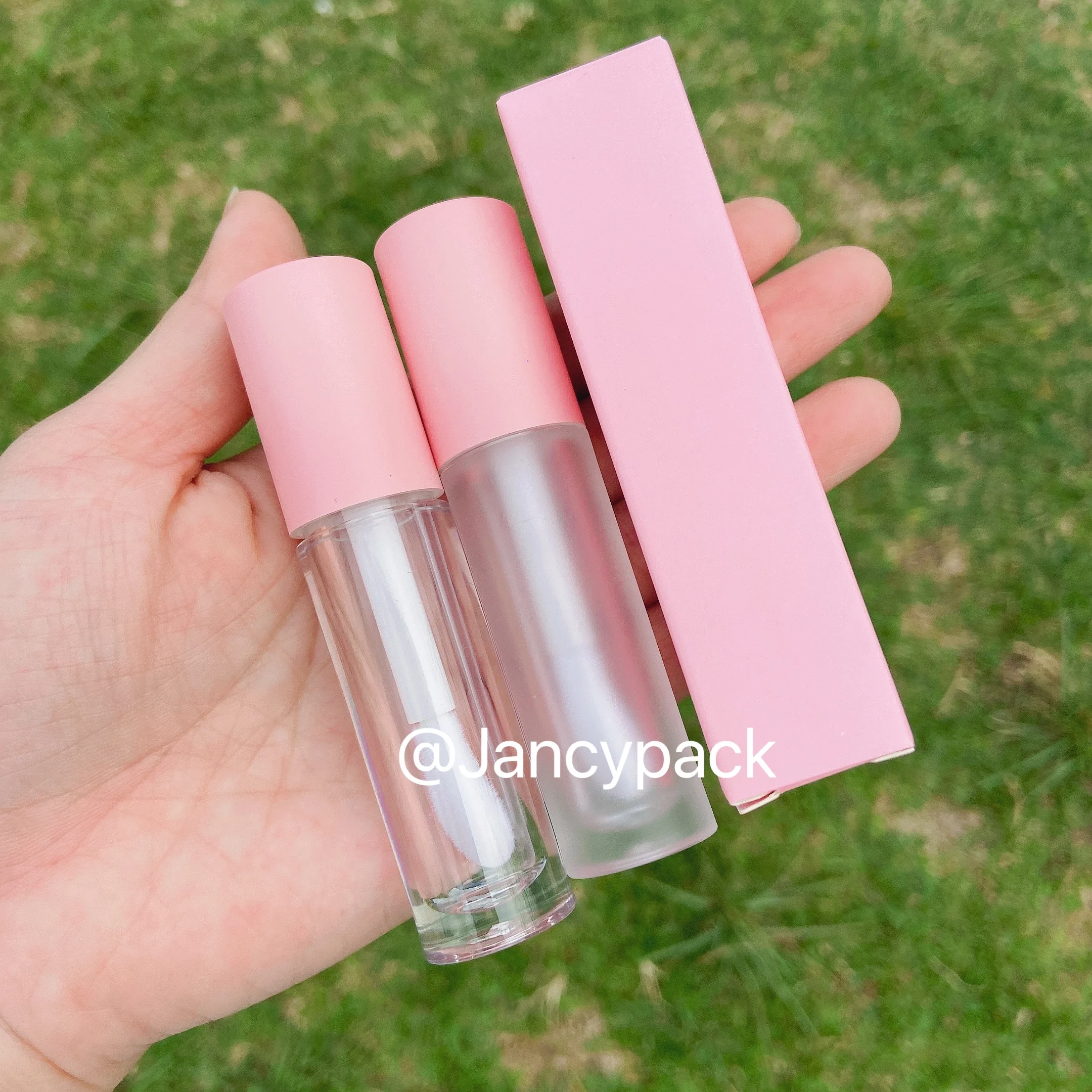 Botella transparente de plástico para cosméticos, cepillo de varita grande, tubos vacíos de brillo de labios rosa y blanco, tubo redondo para bálsamo labial, logotipo personalizado
