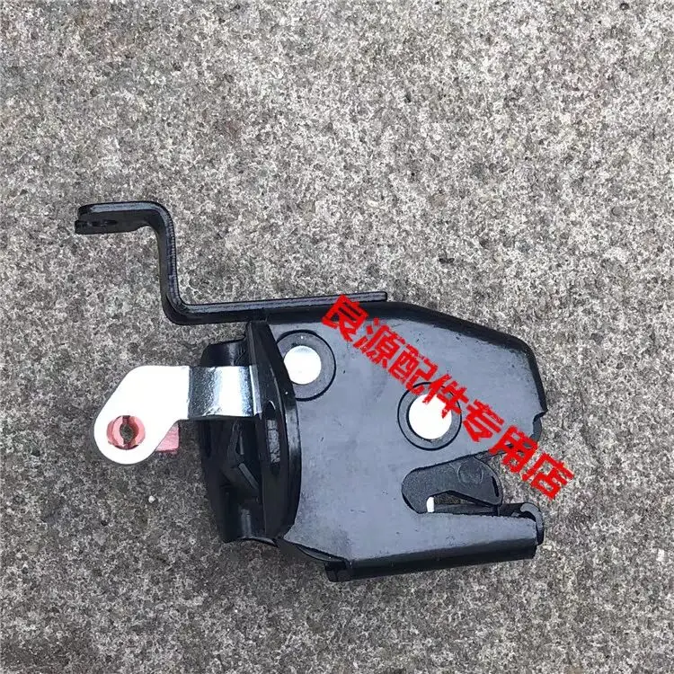 For SAIC MAXUS V80 rear tail door lock tail door lock fast tail door lock new tail door lock