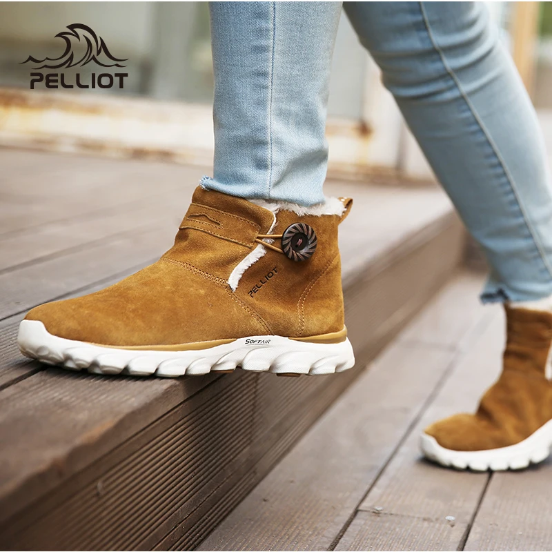 Pelliot Men\'s Hiking Shoes Snow boots Anti-slip Boot Plush Lining Mid-high walking Boots for women trekking Shoes with fur