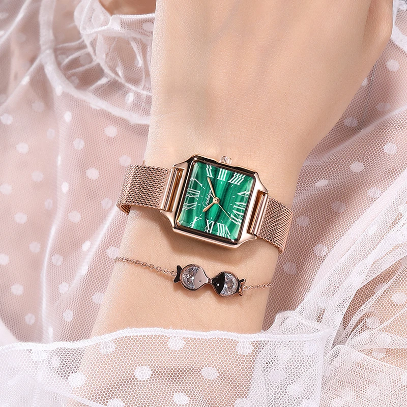 Top Brand Luxury Square Fashion Versatile Women's Small Green Watch Roman Numerals Quartz Wristwatch