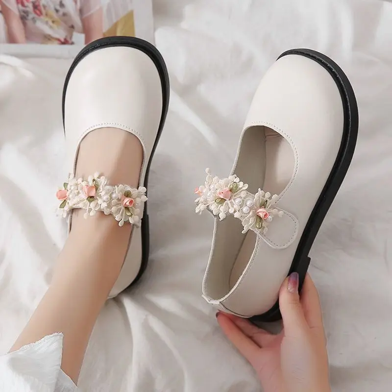

Japanese High School Girls Lolita Flower Leather Shoes Female Mary Jane Shallow Mouth Single Shoes Cute JK Uniform Shoes Fashion