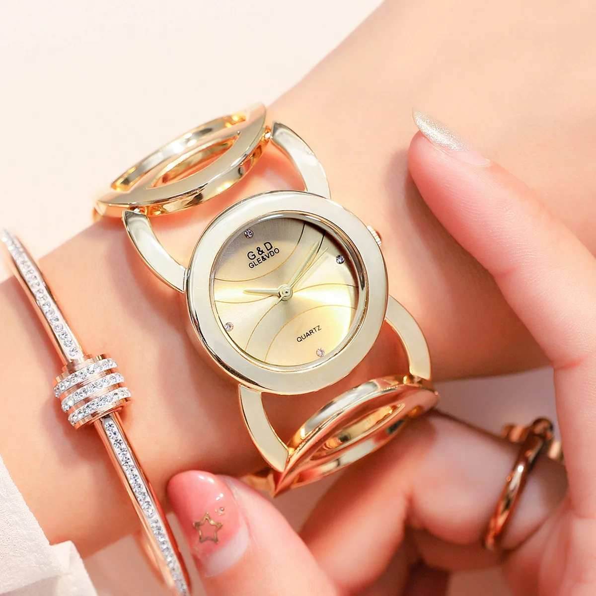 

New Fashion G&D Women's Bracelet Watch Quartz Watch Stainless Steel Women's Watch Free Shipping