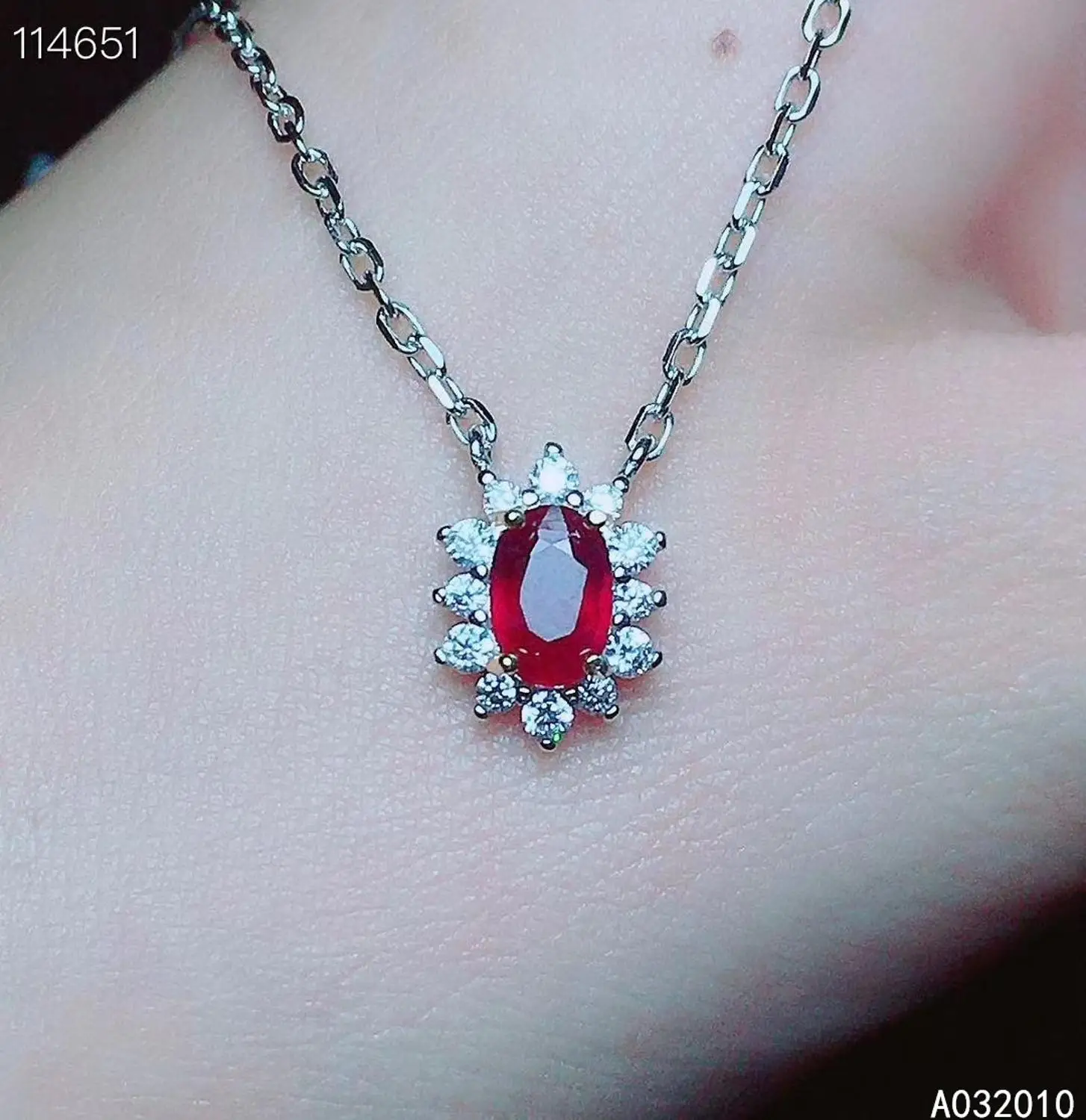 KJJEAXCMY Fine Jewelry 925 Sterling Silver Inlaid Natural Ruby Female New Pendant Necklace Lovely Support Test with Box