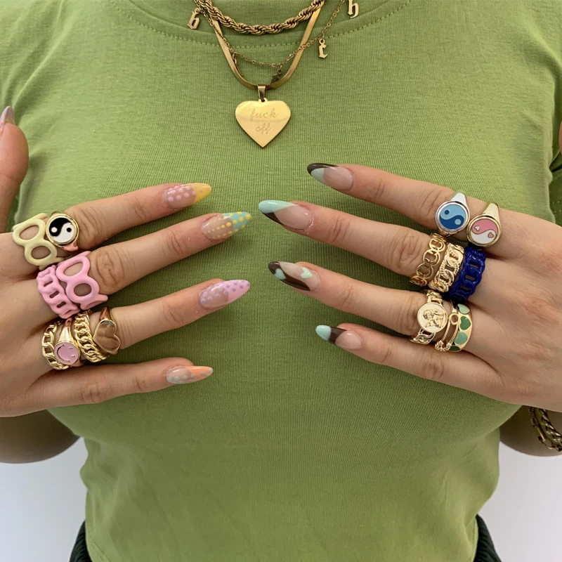 Enamel Colorful Tai Chi Gossip Rings Candy Color Metal Heart For Women Vintage Drip Oil Rings Finger Jewelry 2024 INS Fashion