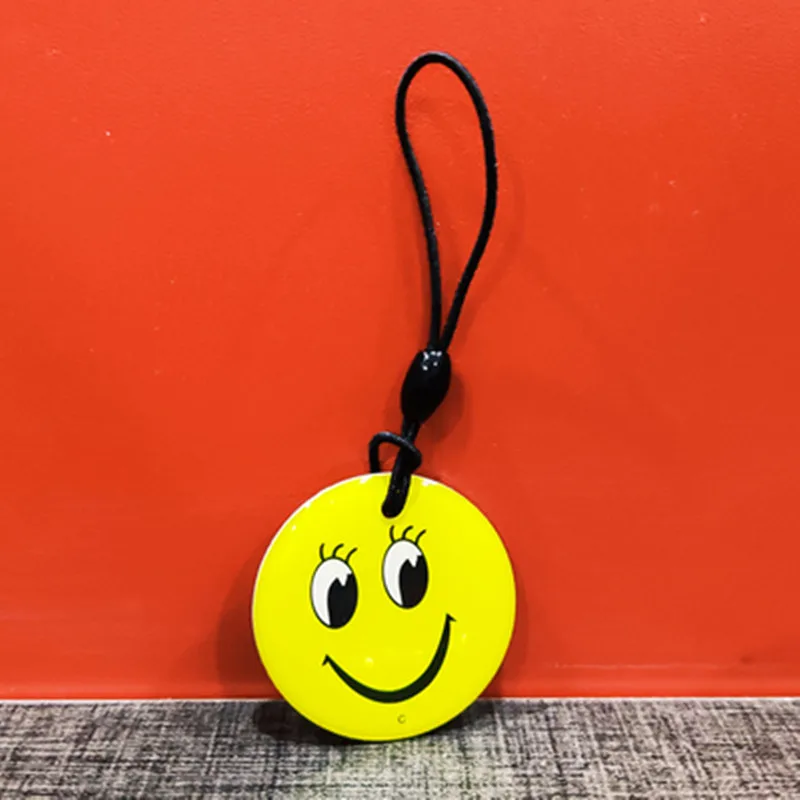 1pcs New FUID Tag One-time UID card Changeable Block 0 Writable 13.56Mhz RFID Proximity Keyfob Token Key Copy Clone Epoxy Card