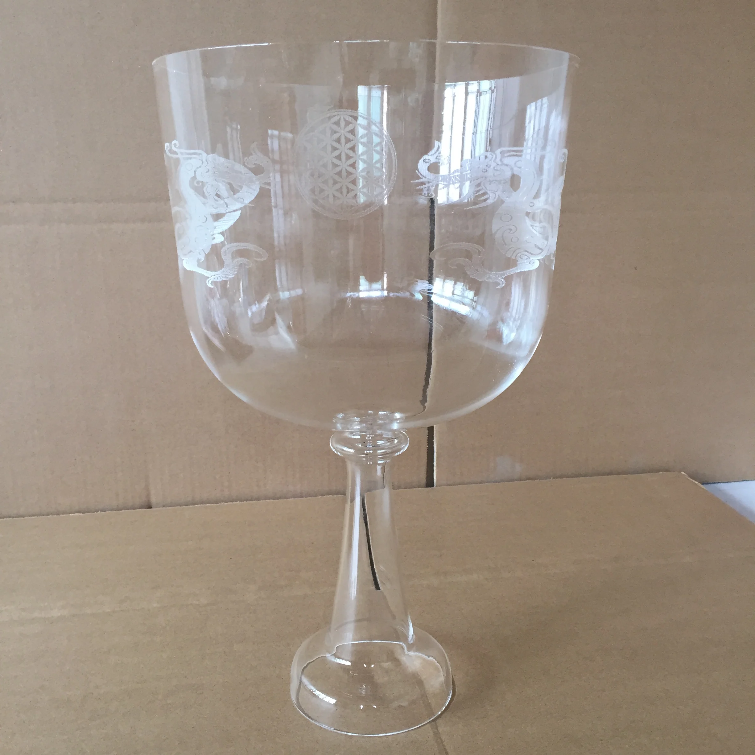 Clear Crystal singing chalice 3rd  perfect A note Third eye chakra with 