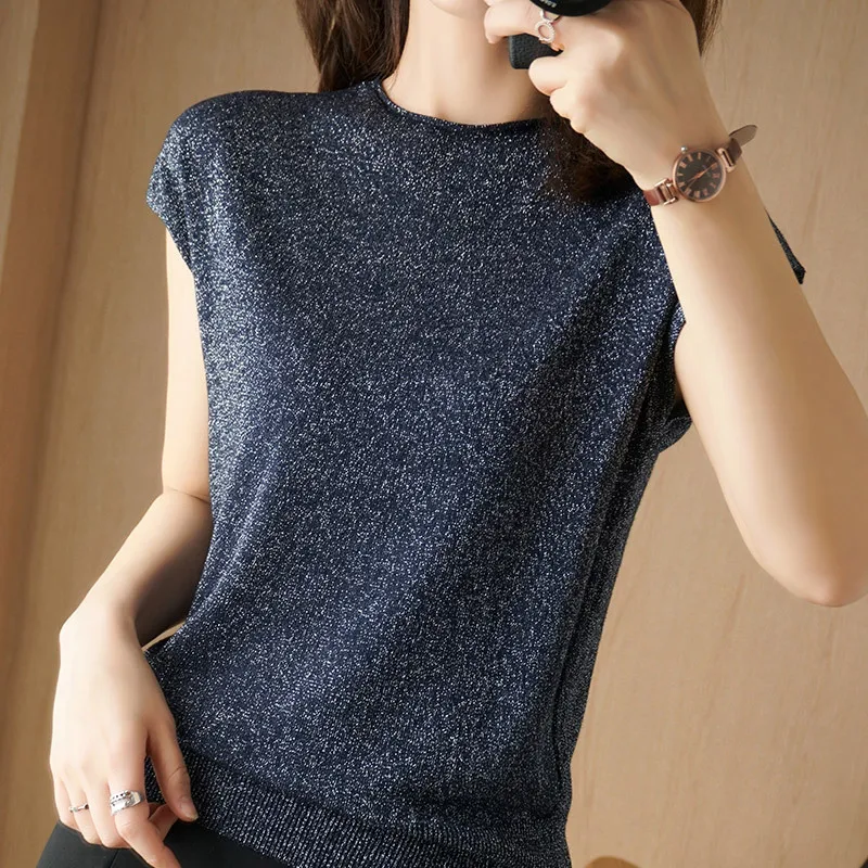 

MRMT 2024 Brand New Women's T shirt Women's White Tight Fitting Women's Short Sleeved Sweaters Are Thin Women's Casual Ice Silk