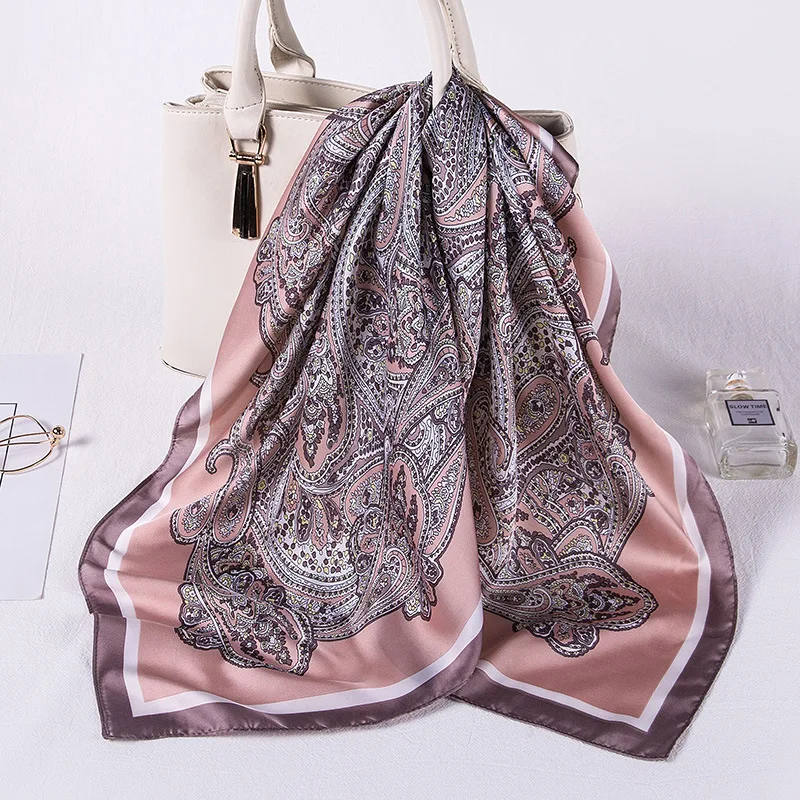 Platz Silk Schal Frauen Druck Kleine Neck Schals Mode Haar Band Tasche Schals Foulard Bandana Halstuch Tücher Wraps Hijab