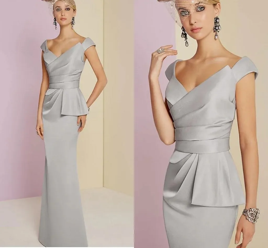 

Elegant Light Gray Evening Formal Dress Plunging V-Neck Floor Length Satin Prom Party Gown Vestidos Fiesta Robe De Soirée