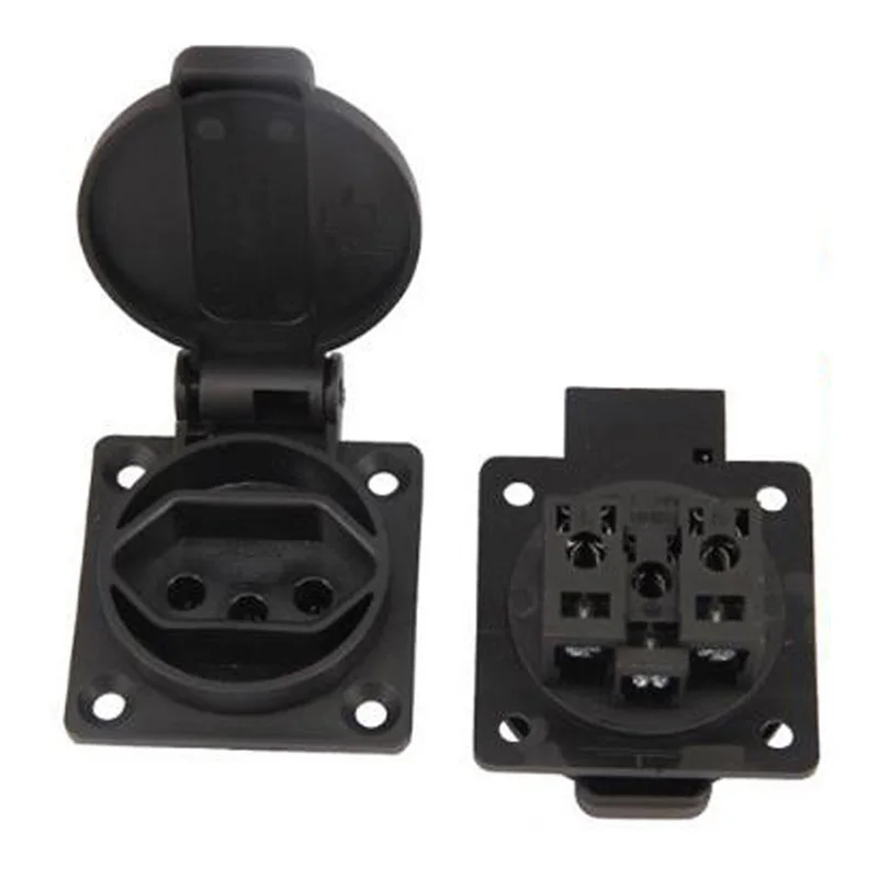 Black round cover 50*50mm Brazilian 2P+E outdoor socket IP44 20A 250V Brazil Industrial AC Power Waterproof Socket