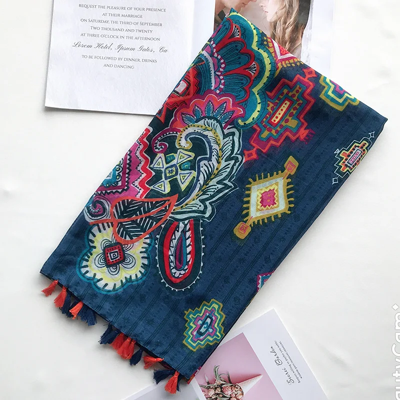 2021 Women Summer Spain Brand Viscose Shawl Aztec Cashew Floral Tassel Scarf Wrap Pashminas Snood Bufandas Muslim Hijab 180*90cm