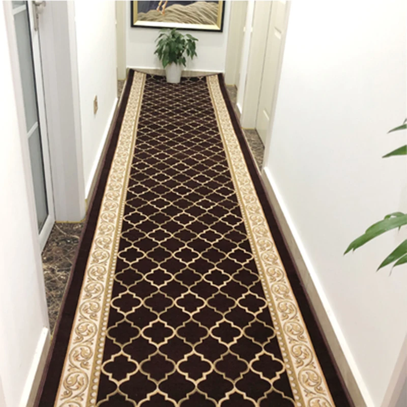 Modern Long Hallway Carpet Red Black Golden Living Room Area Rug Hotel Luxury Hallway Rug Runner Soft Stair Carpet Anti-Slip Mat