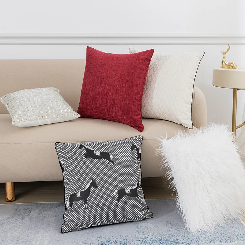 Luxury Horse Pillows Black Cushion Case 45x45 30x50 Decorative Pillow Cover For Sofa Modern Living Room Home Decorations