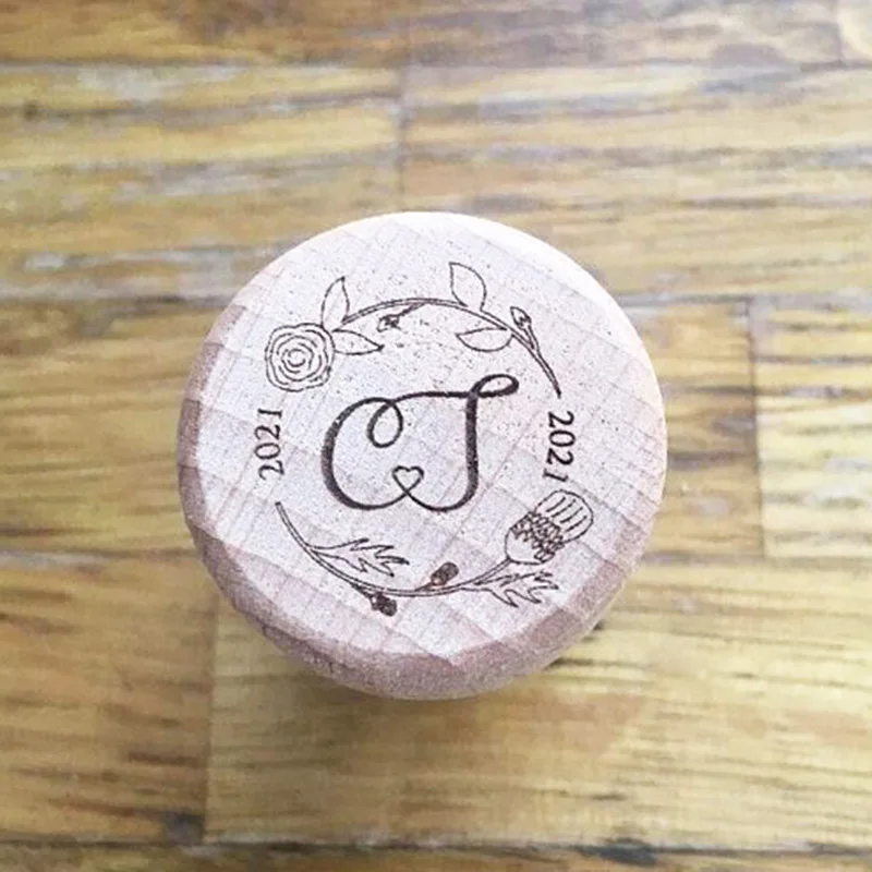 

Custom Engraved Floral Wood Wine Stopper,Wedding Party Favors,Cork Bottle Toppers Gift,Personalized Wedding Romantic Anniversary