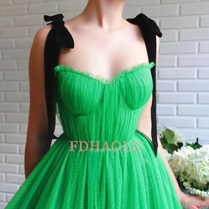 FDHAOLU FU112 New Arrival Green A-Line Prom Dress Elegant Black Straps Puffy Evening Dress Plus Size Pleated Long Party Dress