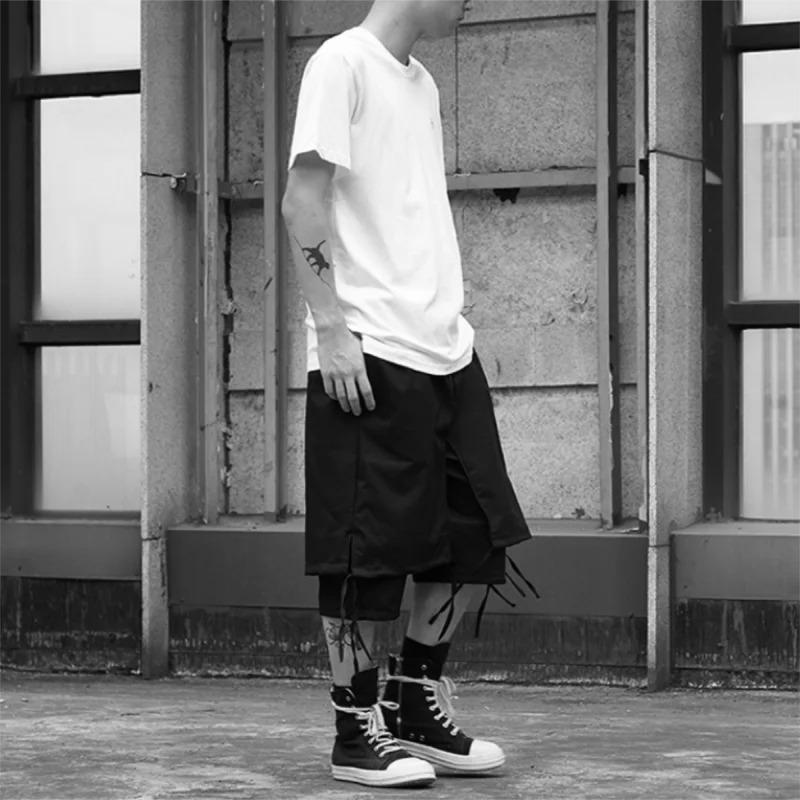 Men's Black Casual Pants Summer New Large Loose Lace Up Split Design Loose Casual Men's Pants Short Pants Personalized Fashion