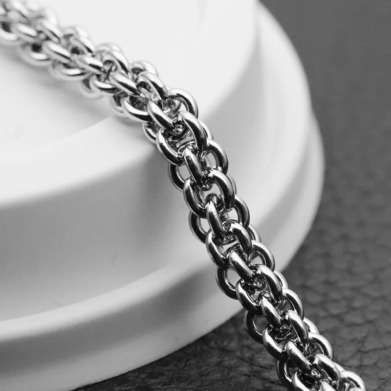 Fashion Titanium Steel Petal Chain Popular Necklace Men And Women Stainless Steel 60cm Chain Jewelry Hot Sale
