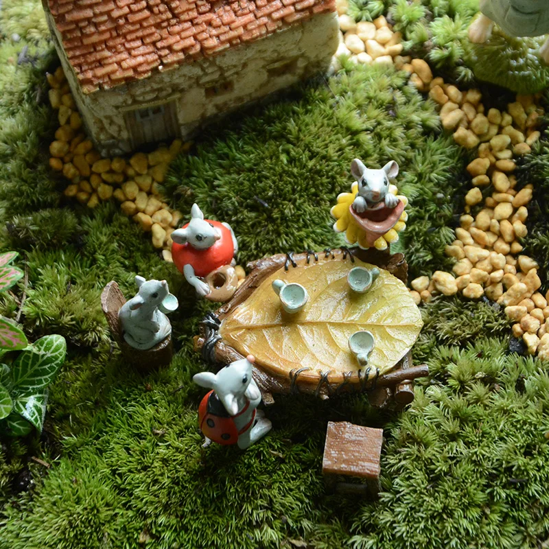 Funny Fairy Garden Accessories Kit - Miniature House and Mouse Hedgehog Figurine Set for Girls Boys Adults Micro Landscape Decor