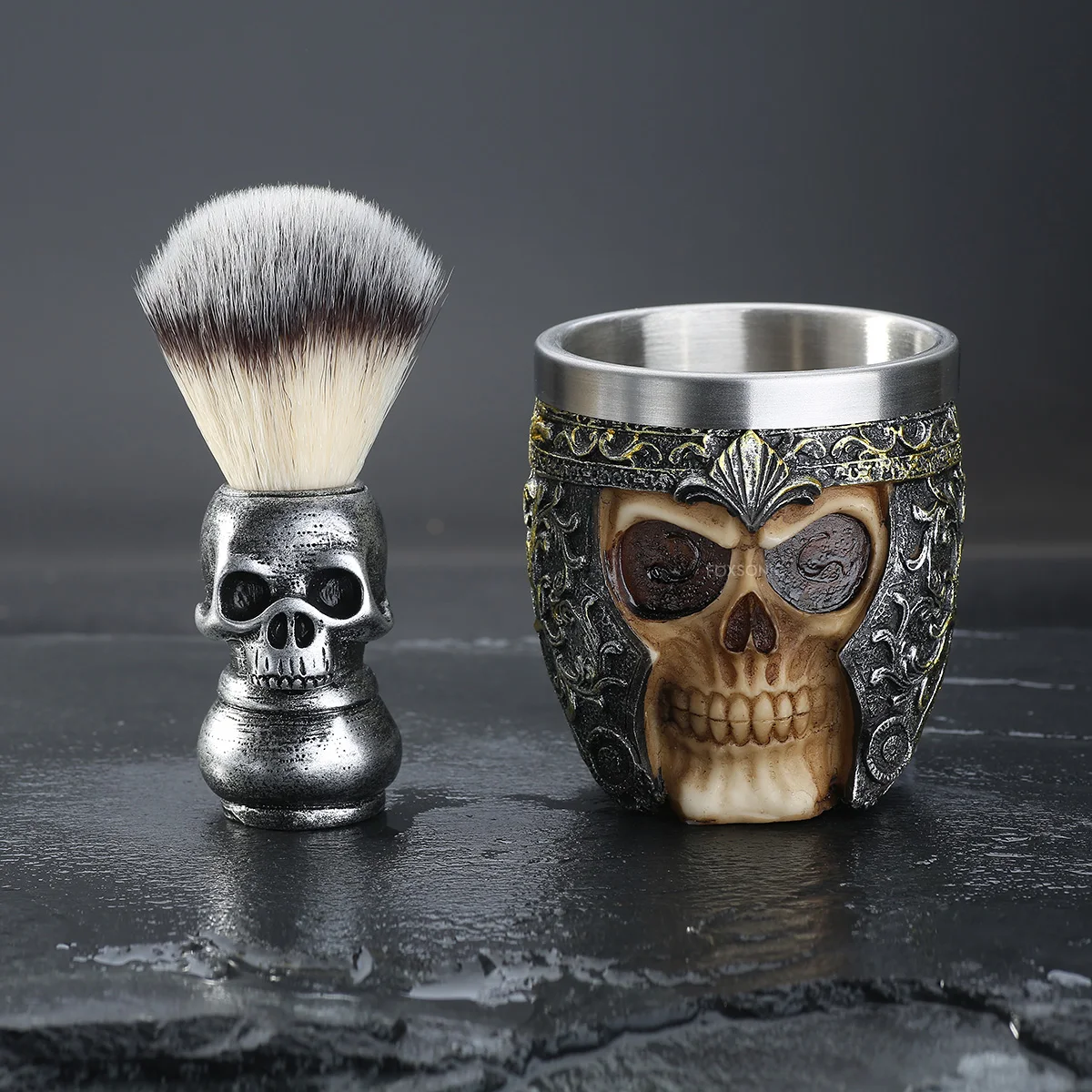 FOXSONIC Barber Salon Beard Shaving Set Skull Head Shaving Brush Set Hair Shaving Brush Kit for Men Halloween Gift